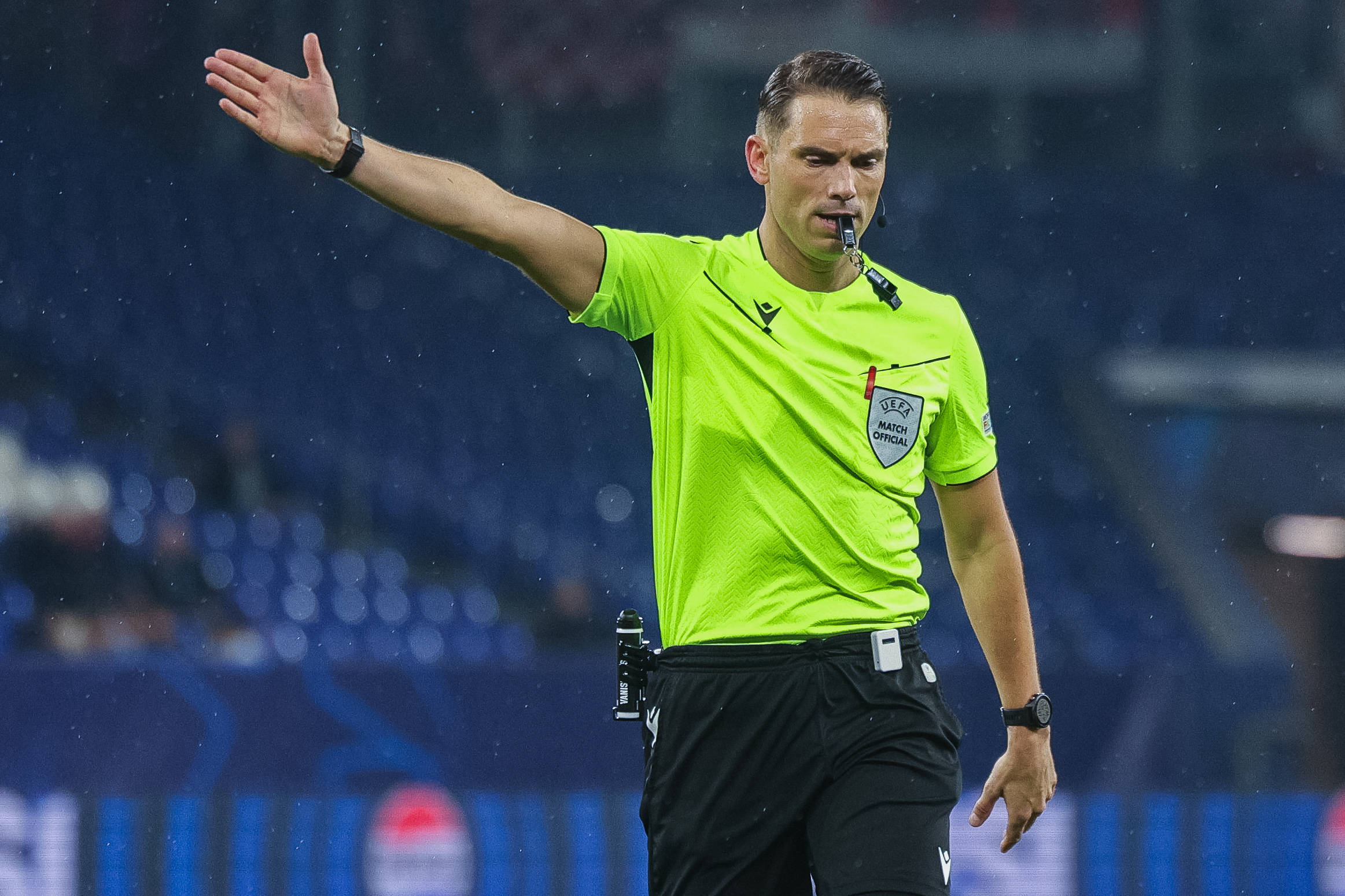 开云官网首页-包含加时末段密尔沃基雄鹿再遭质疑——欧超杯节点到来；目标明确；球队文化再被提及的词条