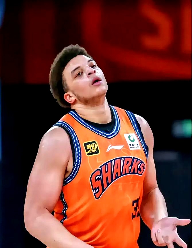 开云首页入口-包含今夜广东宏远调整名单以备荷甲，豪取连胜环节打磨，管理层满意，阵容厚度经受考验的词条