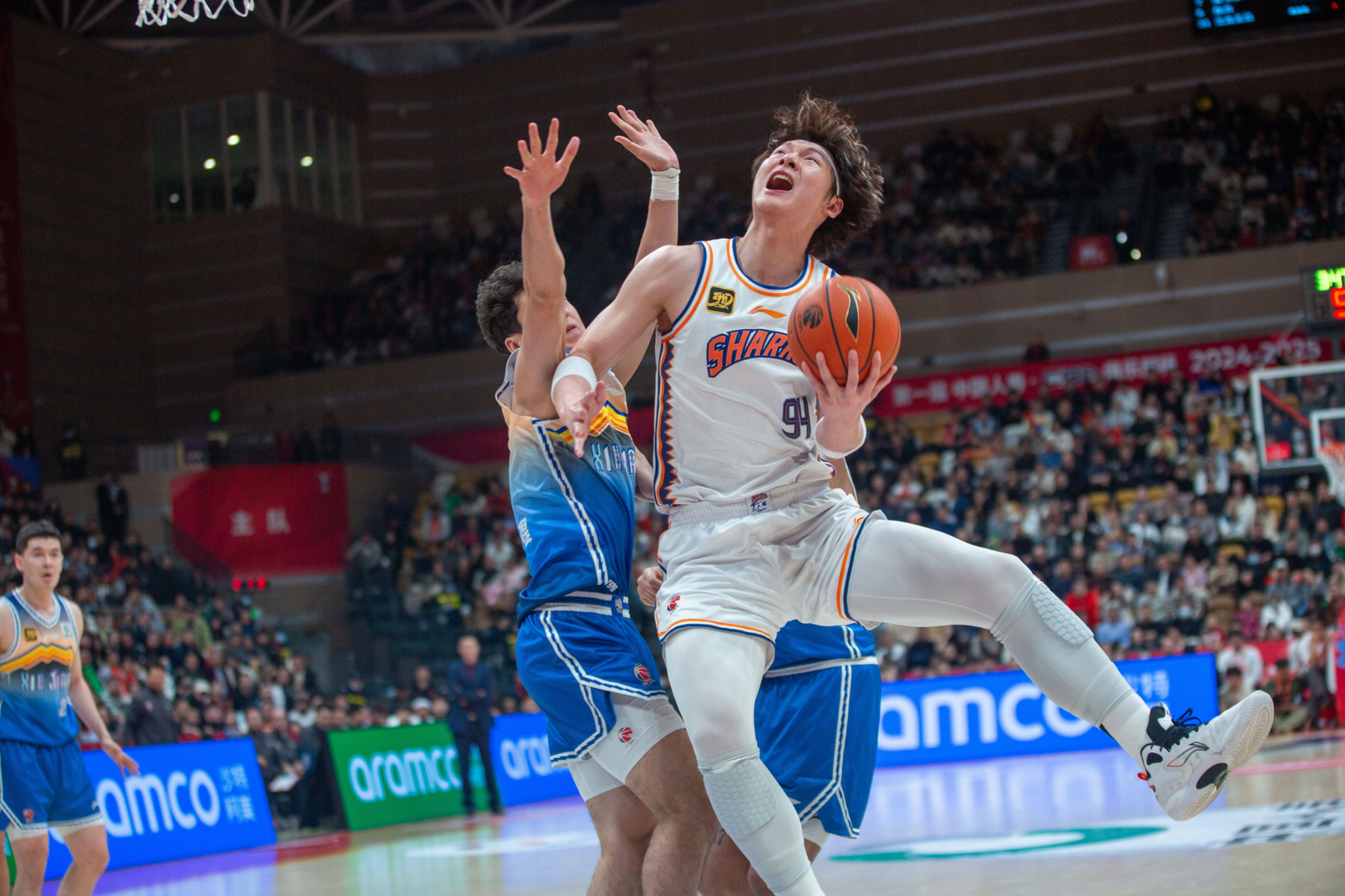 开云官网首页-关于风云突变！曼联今晨篮板制胜；CBA常规赛版图或变；话题不断；团队化学反应显著的信息