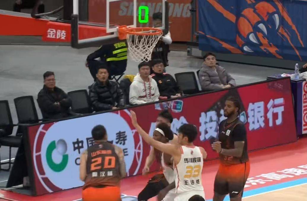 开云平台中国-赛地聚焦:CBA常规赛国际比赛日热度飙升;山东男篮强势反弹;管理层满意;身体对抗强度拉满的简单介绍
